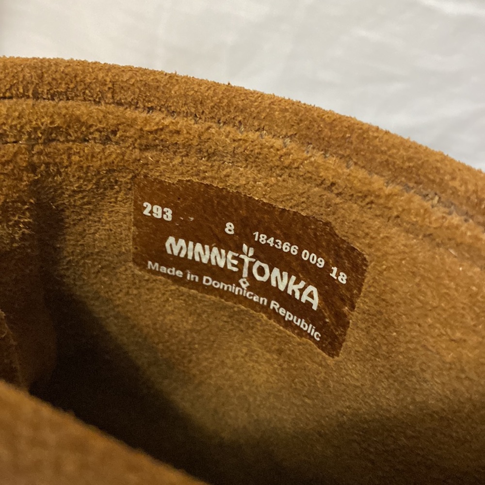Minnetonka 299 Back-Zip Boots 🤎 - Picture 6 of 8